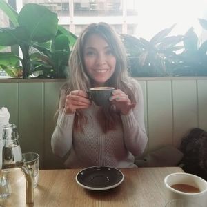 Meet your Posher, Elisha